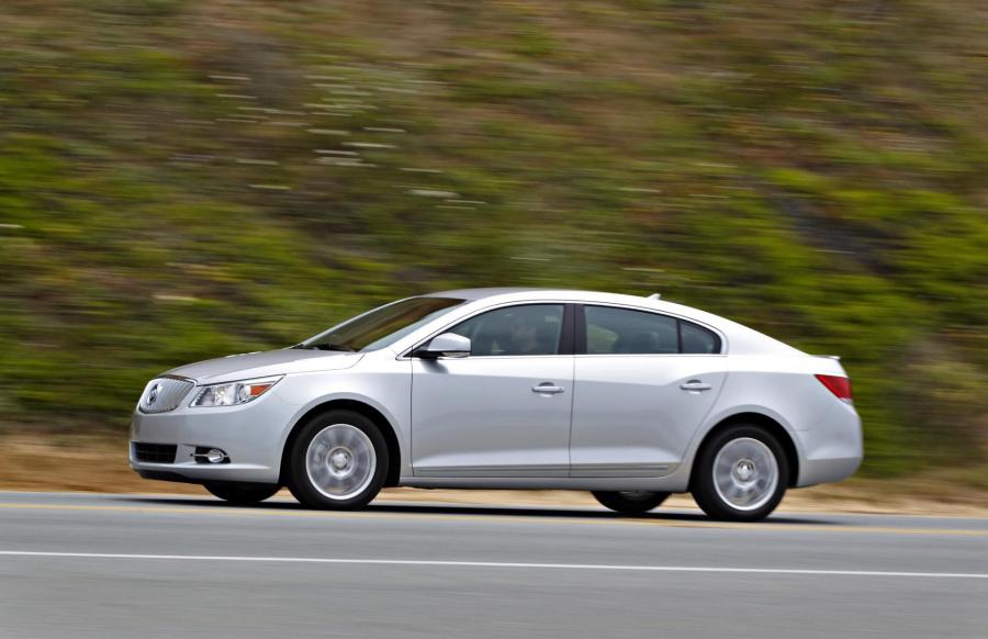  Buick LaCrosse 2013 года  (фото 8 из 27)